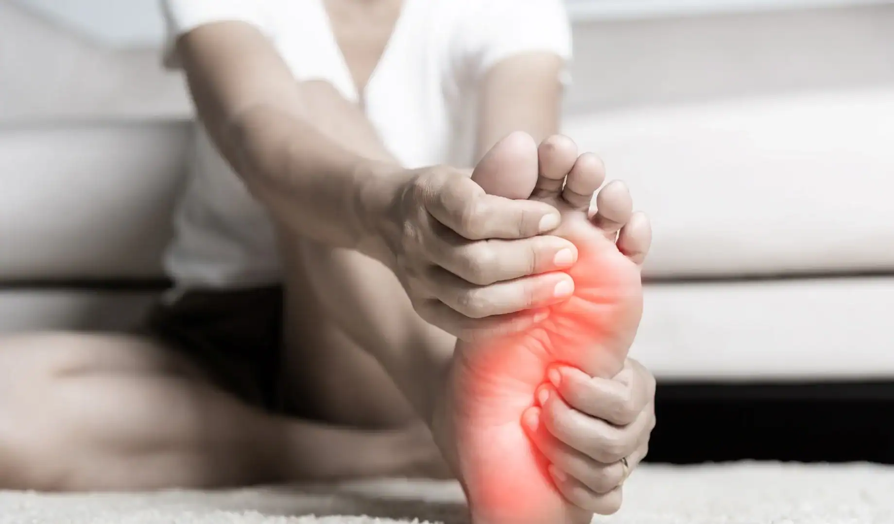 person with symptoms who may qualify for a diabetic peripheral neuropathy clinical study