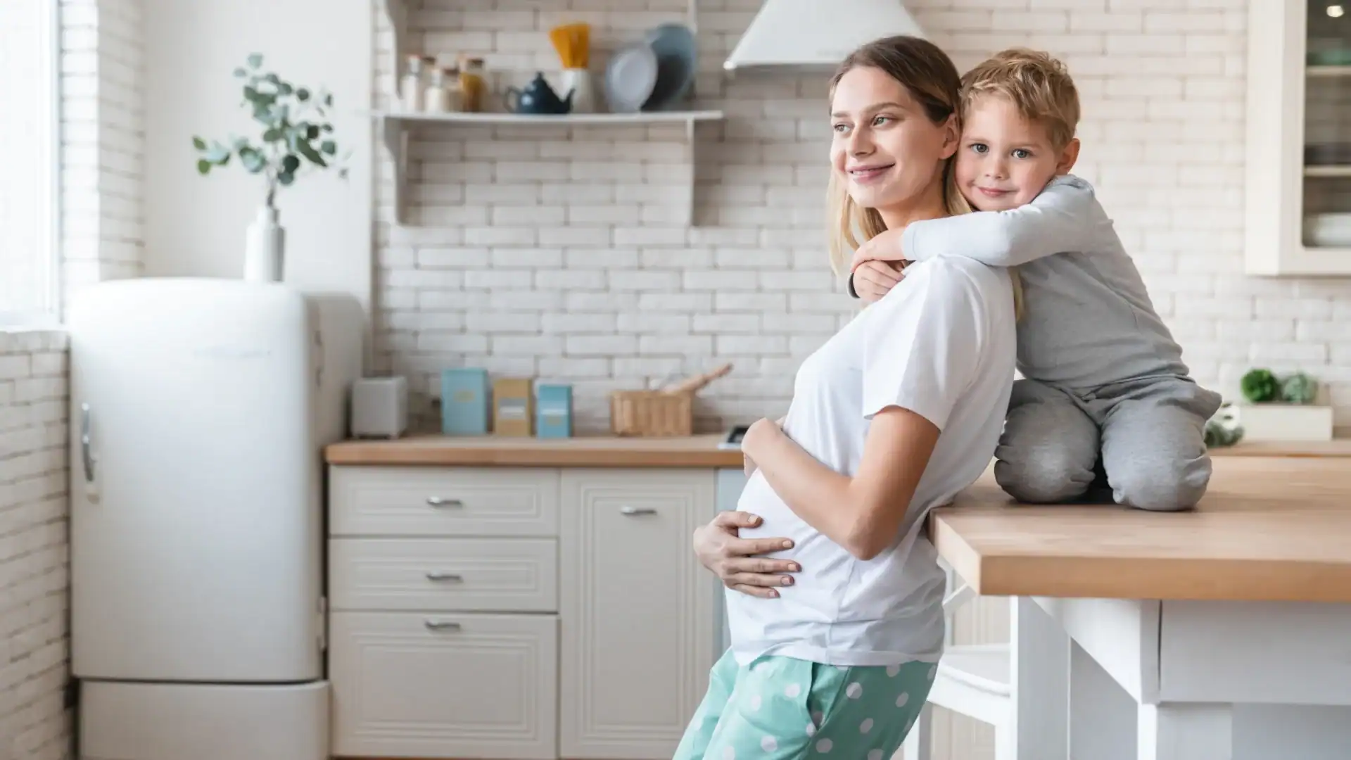 pregnant woman with child participating in an rsv vaccine for pregnant women research study